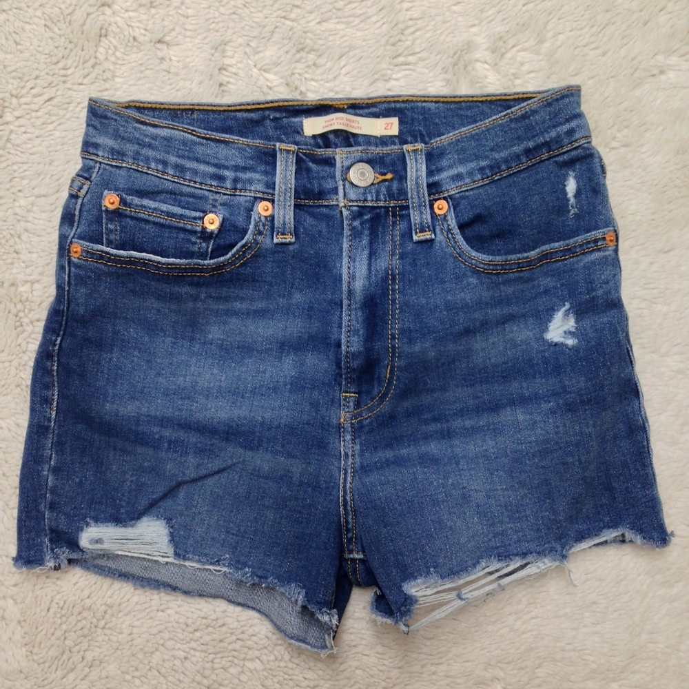 Levi's | High Rise Jean Shorts | Size 27